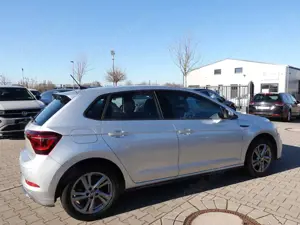 Volkswagen Polo 1,0 TSI DSG/IQ-Light Matrix/Assist/R-Line Bild 4