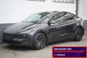 Tesla Model Y Long Range Juniper AWD Premium*Unfallfrei