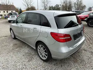 Mercedes-Benz B 220 CDI*Autom.*2.Hand*AHK*Bi-Xenon*SHZ*USB* Bild 3