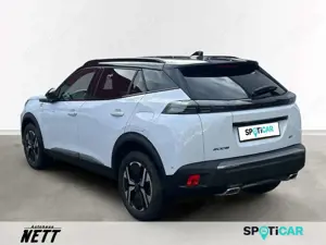 Peugeot 2008 GT PureTech 130 EAT8 Bild 2