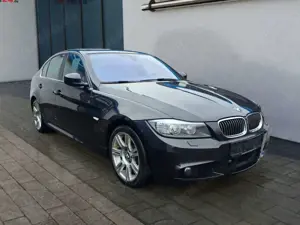 BMW 330 d xDrive Klima Xenon Navi Leder Einparkhilfe