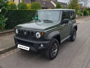 Suzuki Jimny Jimny 1.5 4x4 Automatik 4-Sitzer