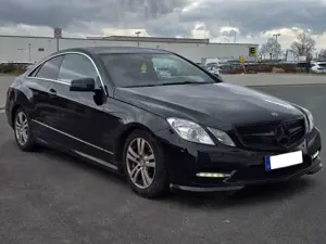 Mercedes-Benz E 200 Coupe BlueEFFICIENCY 7G-TRONIC Avantgarde