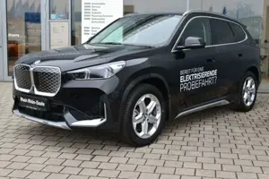 BMW iX1 xDrive30 xLine