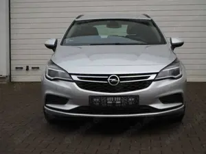 Opel Astra Edition 1.6 CDTI 120 Jahre Start/Stop Bild 3