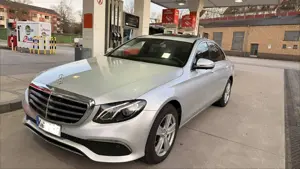 Mercedes-Benz E 220 E 220 d Widescreen*Schiebedach*360 Grad Kamera