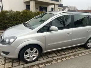 Opel Zafira Family