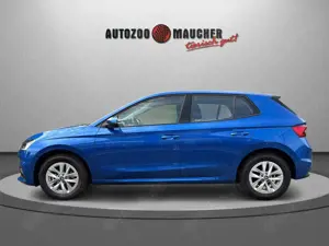 Skoda Fabia 130Jahre 1.0MPI KAMERA/SHZ/ALU/APP/5J.Ga Bild 3