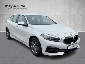 BMW 118 d Navi LED Klimaaut. SHZ PDC Fahrschule Bild 4