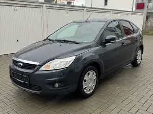 Ford Focus Focus 1.6 ** TÜV NEU ** Erste Hand