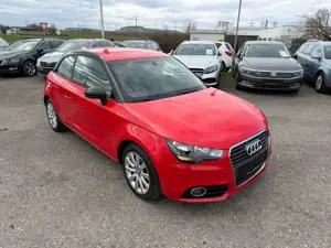 Audi A1 attraction Navi PDC SHG2.Hand Allwetterreifen Bild 3