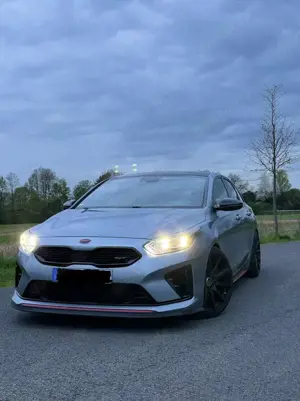 Kia ProCeed / pro_cee'd Kia Proceed GT  Sternhimmel/Ambiente  Giacuzzo Umb