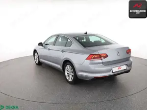 Volkswagen Passat Passat 1.5 TSI DSG KAMERA,ACC,SPURHALTE,SITZHEIZ Bild 3
