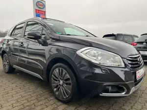 Suzuki SX4 S-Cross Comfort+ 4x4 1.6*BI-XENON*R-CAM*PANO