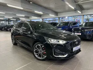 Ford Focus Turnier ST-Line Vignale AHK+HuD+Matrix+Pan