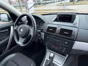 BMW X3 3.0d 4x4 Bild 4