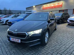 Skoda Octavia 1,5 TSI DSG Selection Combi Navi + AHK + Voll LED