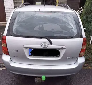 Toyota Corolla Corolla 1.6 Combi Automatik Bild 4
