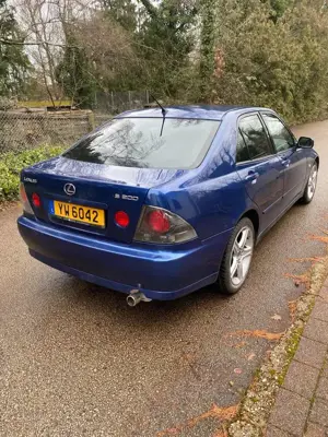 Lexus IS 200 Sport Bild 3