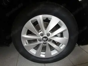 Skoda Scala 1.0 TSI Selection 7-Gang DSG Bild 4