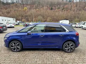 Citroen C4 SpaceTourer Shine/LEDER-NAVI-PANOR-DACH-KAMERA Bild 3