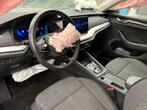 Skoda Octavia Combi Style 4x4 Bild 5