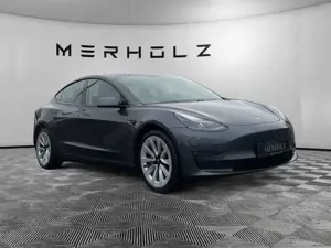Tesla Model 3 Bild 3