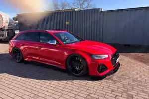 Audi RS4 Audi RS4 Avant quattro