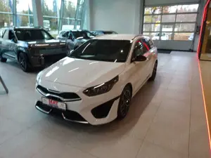 Kia Ceed SW / cee'd SW CEED SW 1.5 T-GDI DCT GT-line Techn-Paket