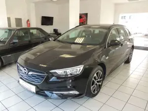 Opel Insignia B Sports Tourer Business Edition Bild 1