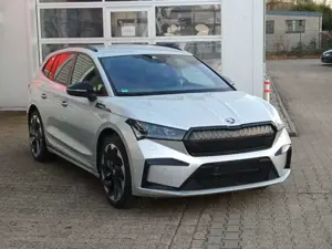 Skoda Enyaq iV80 Sportline Sportpaket Navi LED Klima