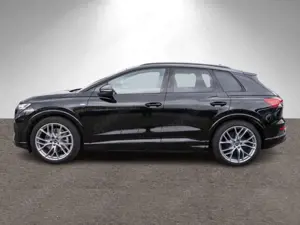 Audi Q4 e-tron 50 quattr S line LED RFK HUD SONOS AHK Bild 4