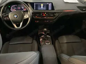 BMW 116 i Sport Line*Navi*DAB* Bild 3