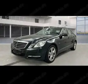 Mercedes-Benz E 350 CDI Limousine Avantgarde*NAVI*TEMPO*LEDER*