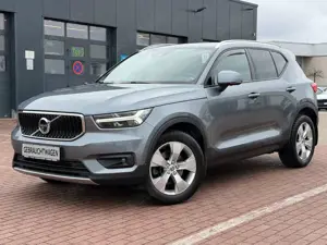 Volvo XC40 T4 Momentum AWD *Nav*Totwinkel*AHK*LED*360°