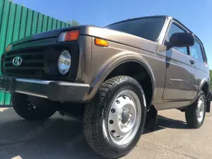 Lada Niva NIVA  LEGEND "NORMA" ROSTSCHUTZ! AHK! GARANTIE! Bild 2