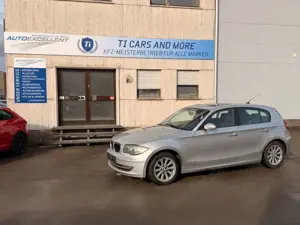 BMW 120 Limousine 120d Automatik Navi Allwetter