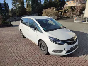 Opel Zafira Tourer 1,6 Diesel Euro 6 120Ps *5 Sitzer HU (07/27)