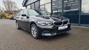 BMW 318 i Sport Line - LC PRO - ASSISTS -