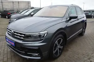 Volkswagen Tiguan 2.0 TDI Highline  R line LED Navi elektr. Heckklap