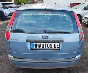 Ford Focus Focus Turnier 1.6 WERKSTATTGEPRÜFT TÜV NEU Bild 5