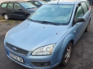 Ford Focus Focus Turnier 1.6 WERKSTATTGEPRÜFT TÜV NEU