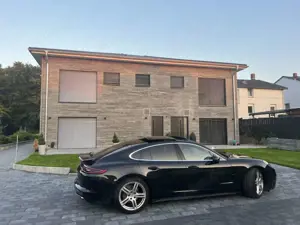 Porsche Panamera Panamera 4S Bild 3