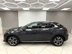 Kia XCeed 1.6 GDI DCT PHEV Platinum Edition Pano Navi Bild 3