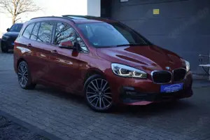 BMW 218 218d Gran Tourer Sport Line tLEDER+NAVI+PANO+7Sitz