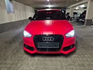 Audi A1 S Line *Ambition-Navi-BiXenon-Bose-Teilleder*