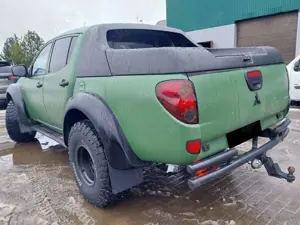 Mitsubishi L200 L200 Pick Up 4x4 Intense Double Cab Bild 3