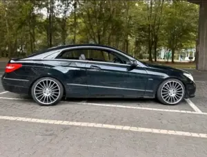 Mercedes-Benz E 250 E 250 CDI DPF Coupe BlueEFFICIENCY 7G-TRONIC Avantgarde