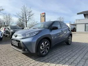 Toyota Aygo X Teamplayer *limitiertes Angebot! Bild 2