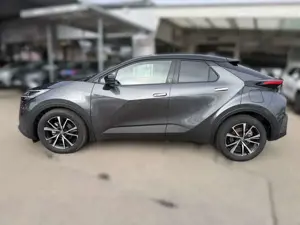 Toyota C-HR 1.8 Hybrid Team Deutschland Bild 3